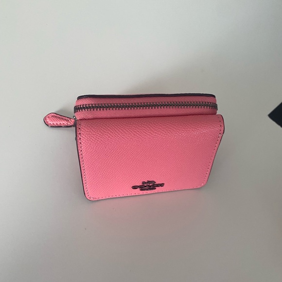 Coach satchel and matching wallet - Picture 9 of 11